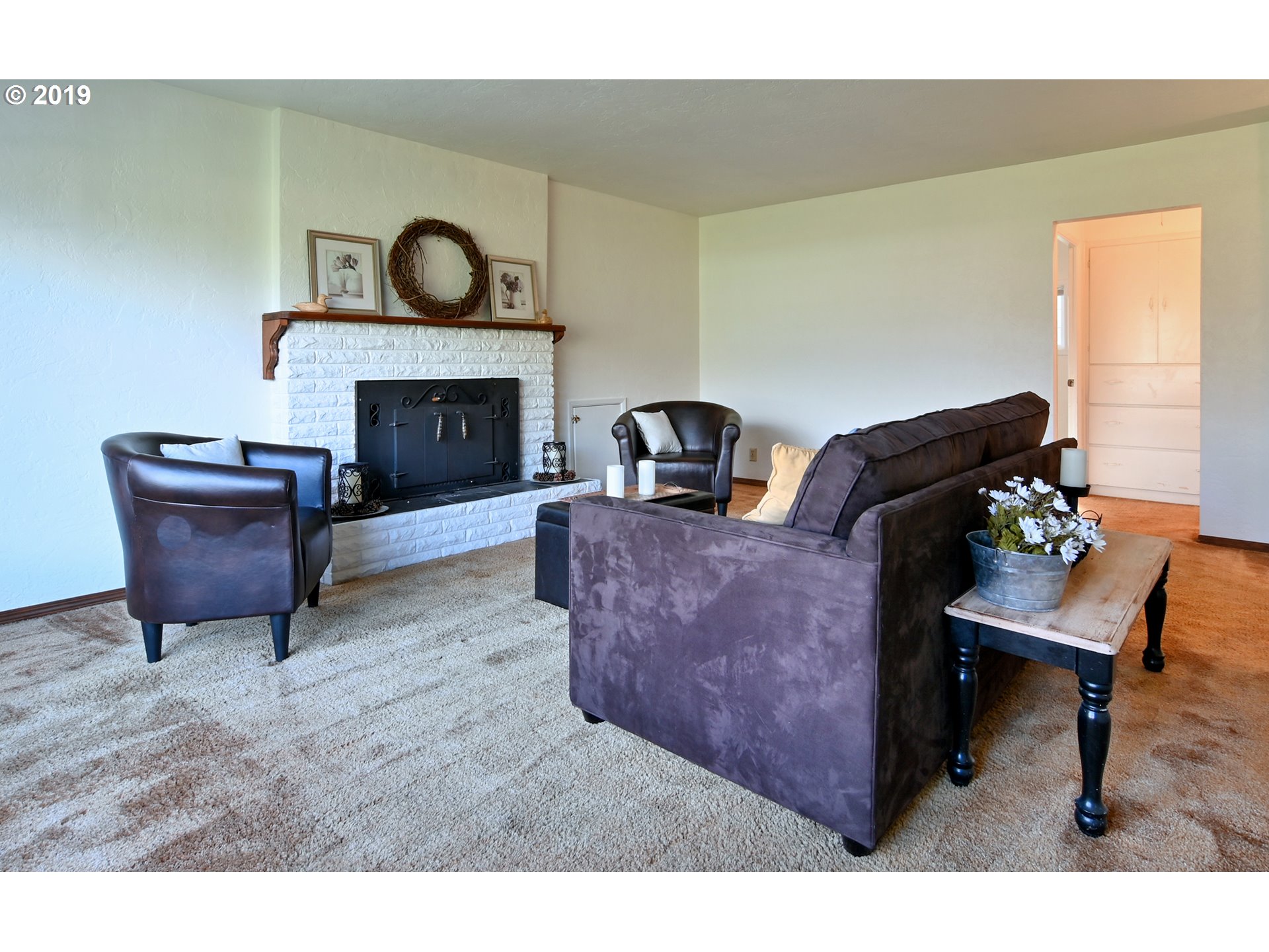 7399 Thurston Road Springfield, OR 97478 - Photo 7 of 32 Gallery Image 7