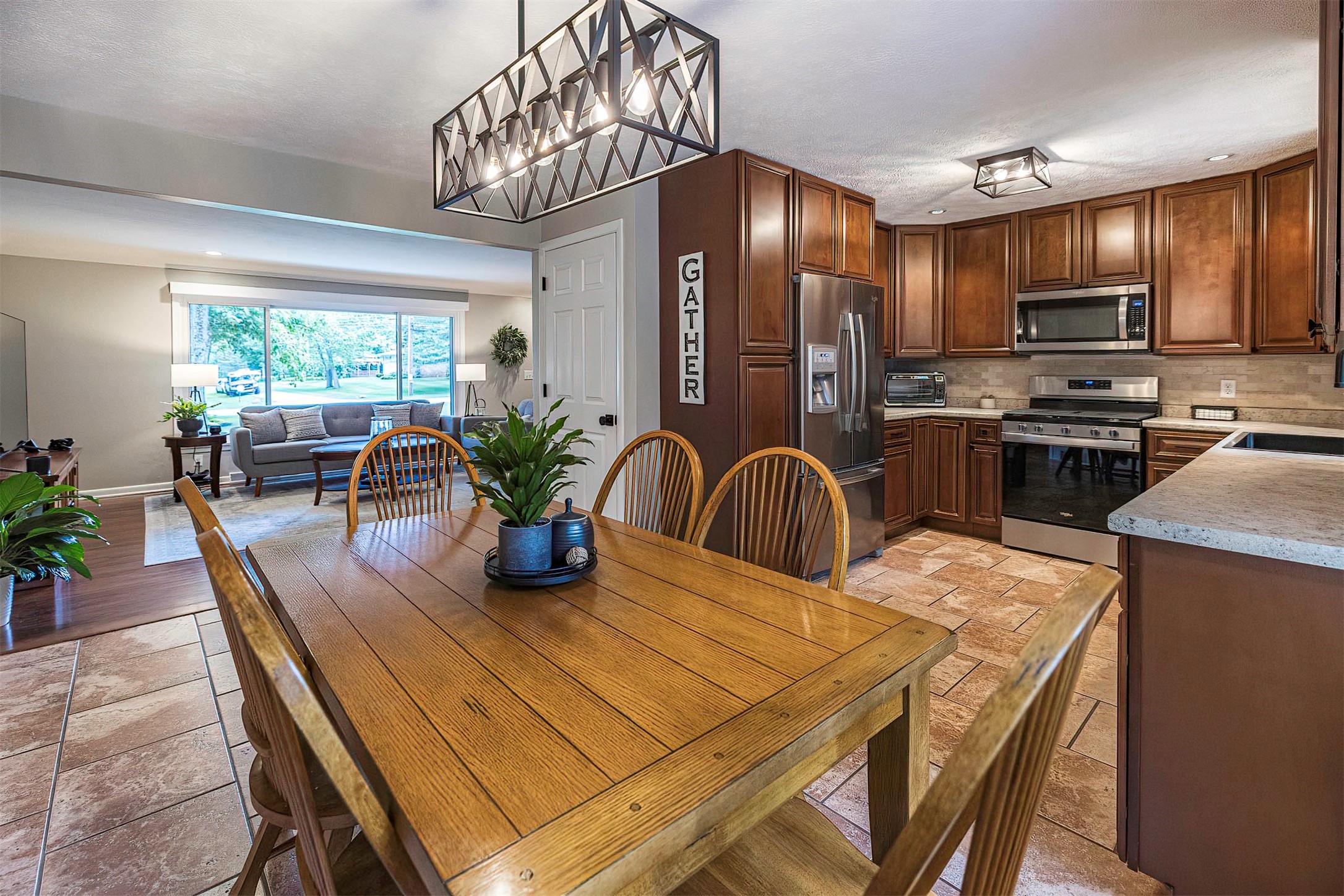 946 Boyer Road Erie, PA 16511 - Photo 8 of 41 Gallery Image 8