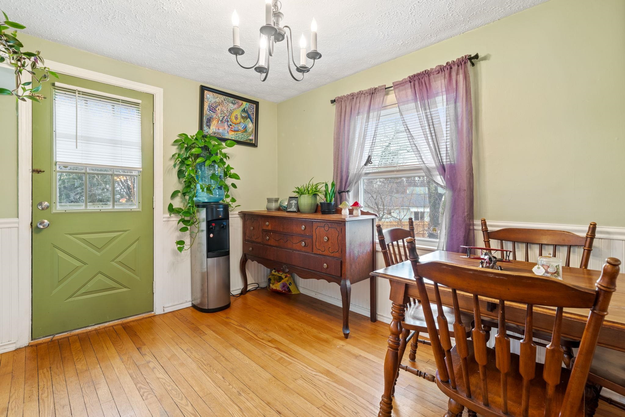 88 Harold Street Manchester, NH 03104 - Photo 14 of 28