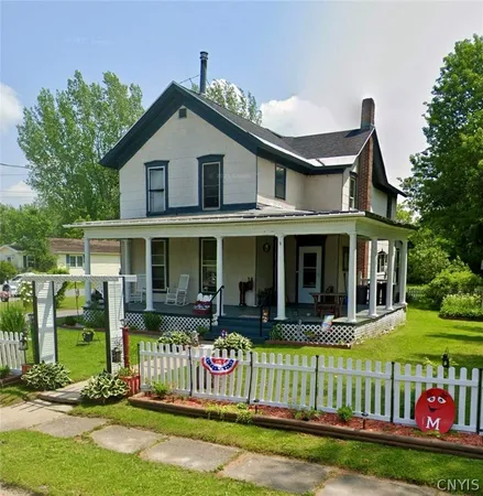 $215,000 | 4 Lexington Avenue, Antwerp, NY 13608
