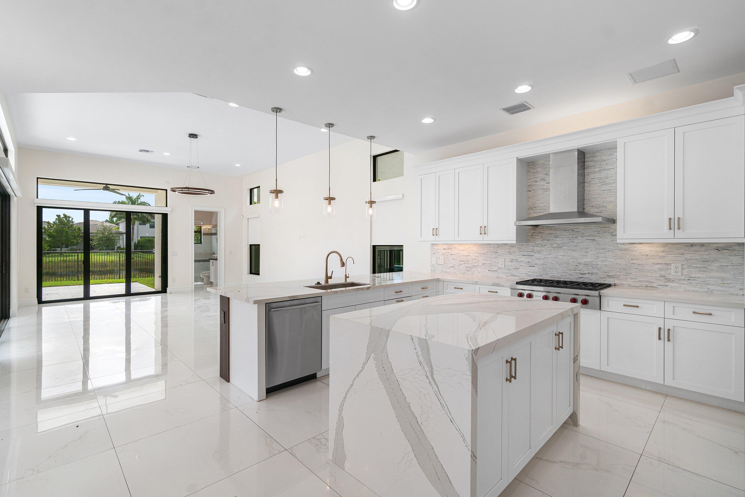 17352 Rosella Road Boca Raton, FL 33496 - Photo 13 of 31 010-17352RosellaRoad-BocaRaton-FL-33496-