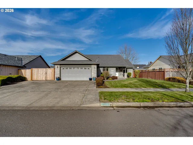 $450,000 | 5985 Firestone Drive, Eugene, OR 97402