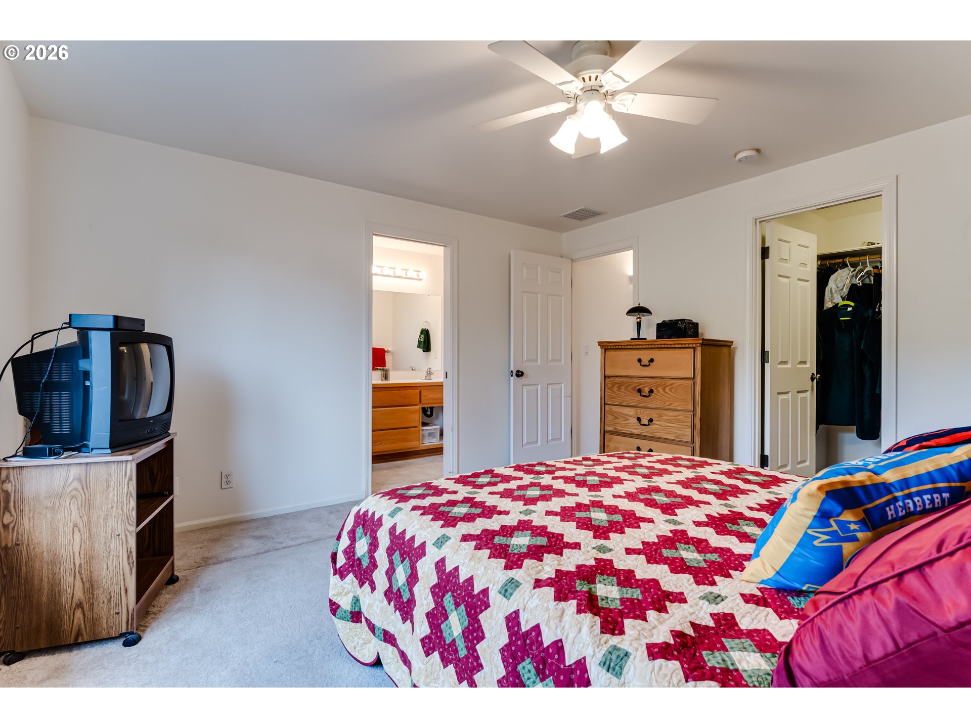 5985 Firestone Drive Eugene, OR 97402 - Photo 12 of 20 Bedroom, Primary