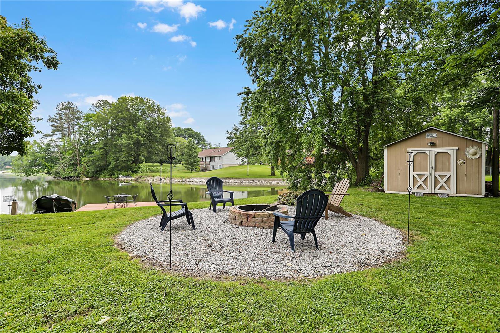 941 Long Branch Road Troy, IL 62294 - Photo 24 of 37 Gallery Image 24