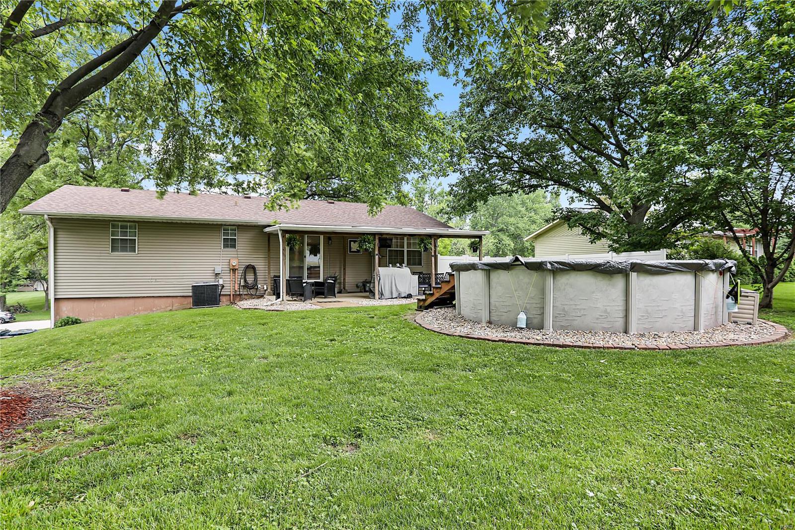 941 Long Branch Road Troy, IL 62294 - Photo 28 of 37 Gallery Image 28