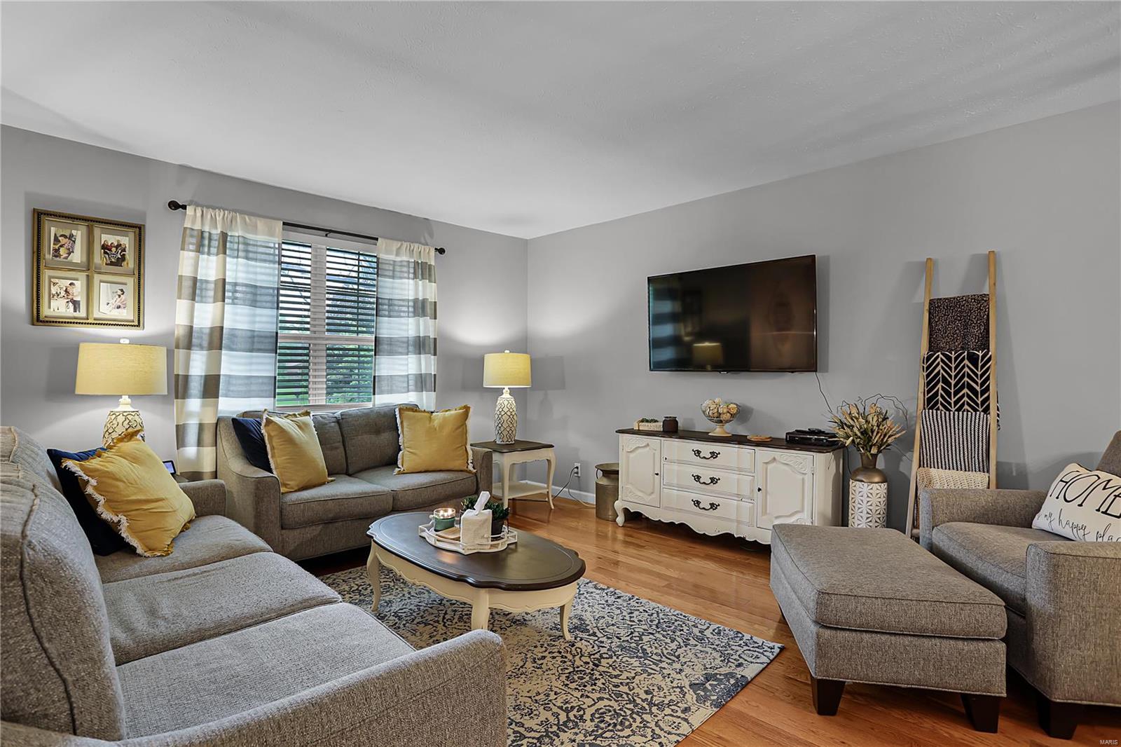 941 Long Branch Road Troy, IL 62294 - Photo 4 of 37 Gallery Image 4