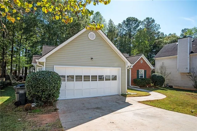 $349,900 | 3153 Oak Vista Way Southwest, Lawrenceville, GA 30044