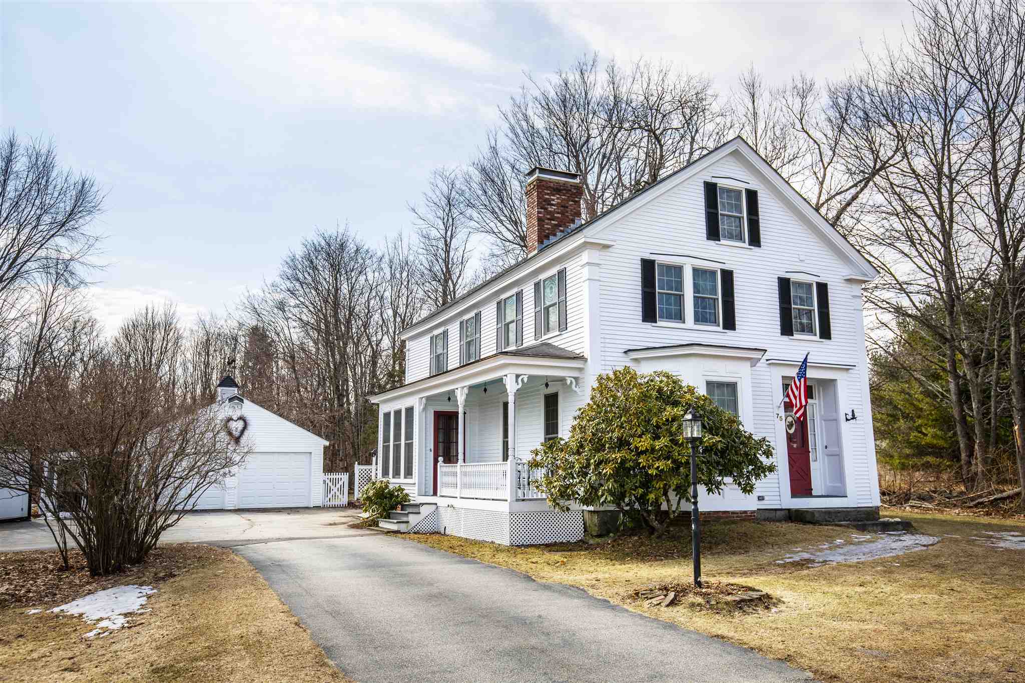 75 Chester Street Chester, NH 03036 - Photo 2 of 30
