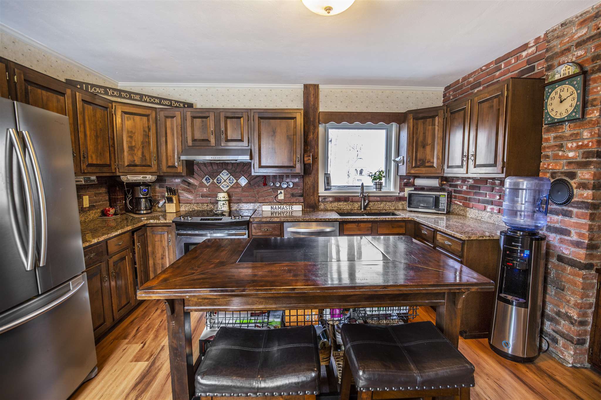 75 Chester Street Chester, NH 03036 - Photo 5 of 30