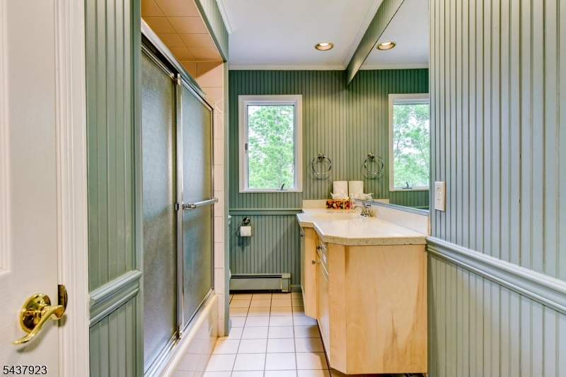 1 Hendrick Road Flemington, NJ 08822 - Photo 20 of 44