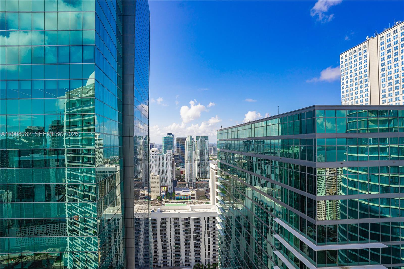 200 Biscayne Blvd Way, Unit 5001 Miami, FL 33131 - Photo 41 of 53 a view of a balcony