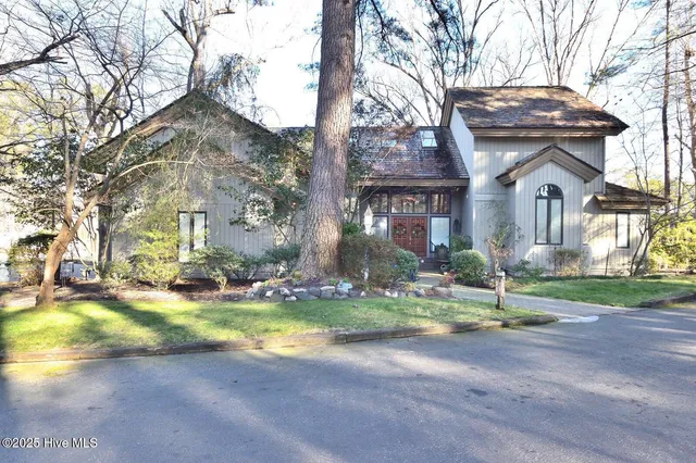 $950,000 | 11 Canvasback Point, Rocky Mount, NC 27804