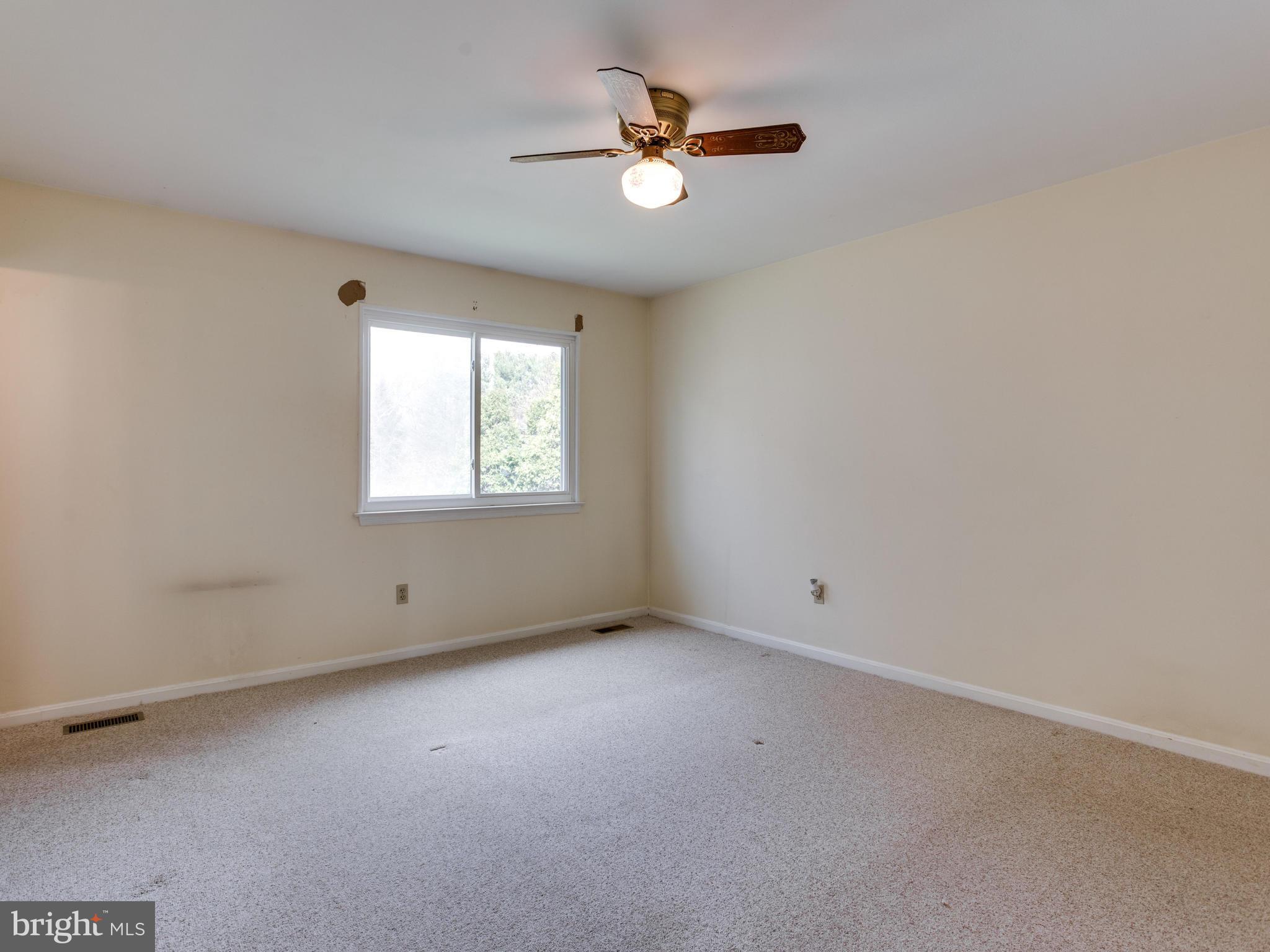 15109 Joshua Tree Road Gaithersburg, MD 20878 - Photo 14 of 30 Bedroom (Master)