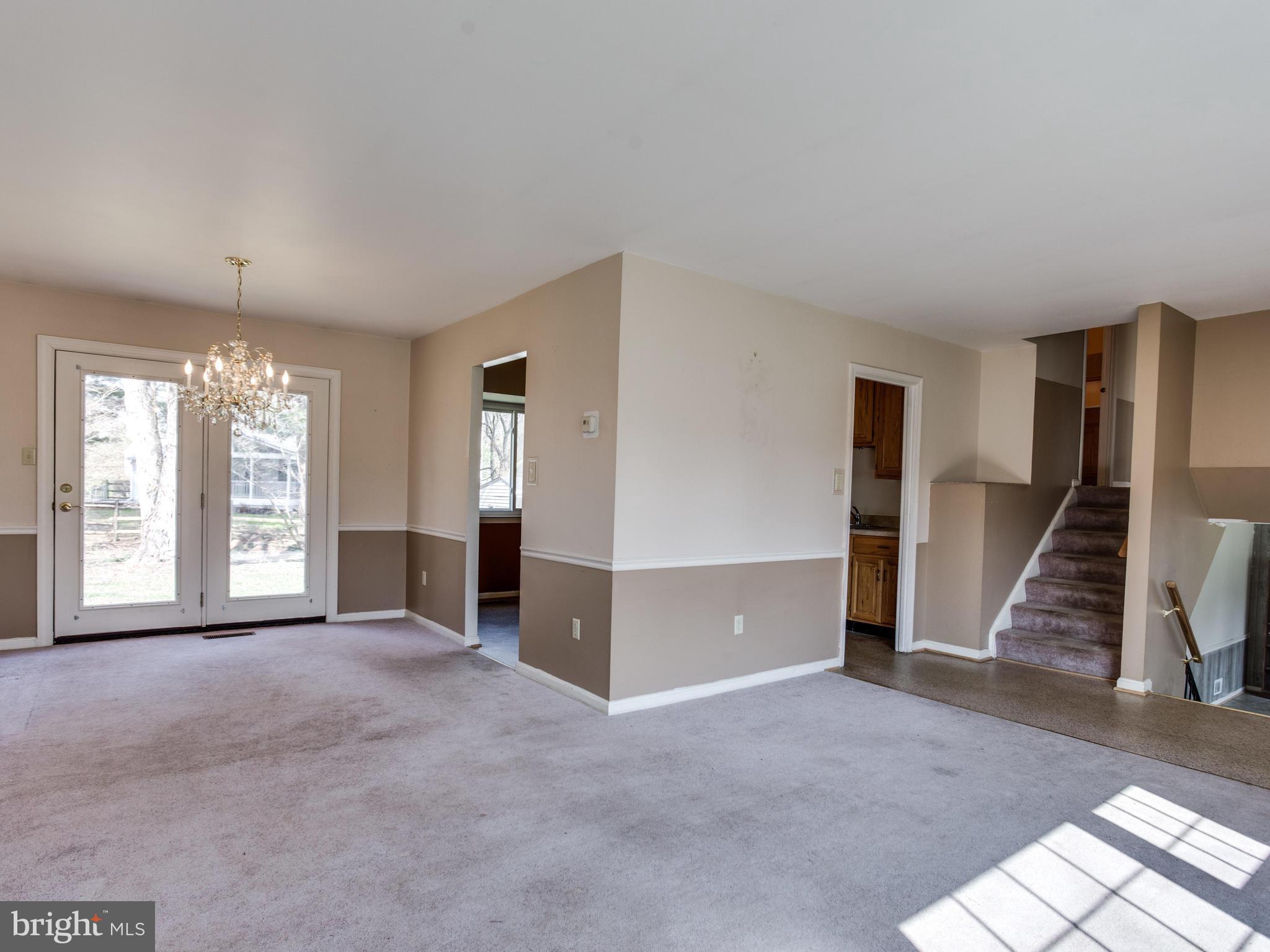 15109 Joshua Tree Road Gaithersburg, MD 20878 - Photo 3 of 30 Kitchen