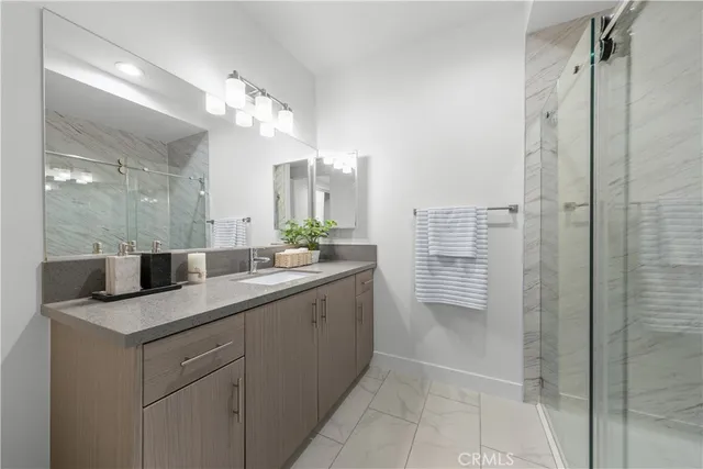 $935,000 | 168 South Monterey Street, Unit 511, Alhambra, CA 91801