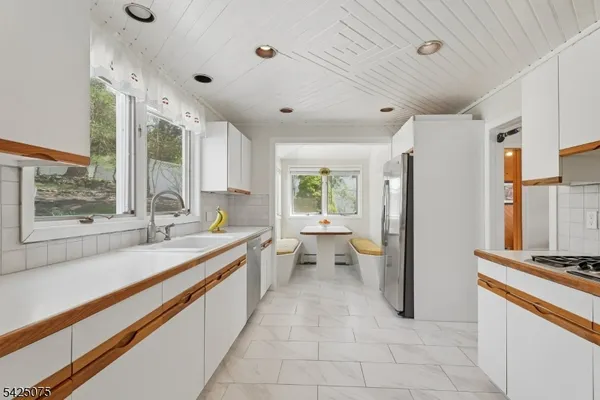 $1,895,000 | 111 Parsonage Hill Road, Short Hills, NJ 07078