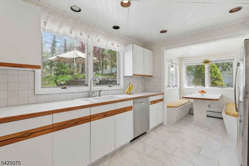 111 Parsonage Hill Road Short Hills, NJ 07078 - Photo 5 of 24