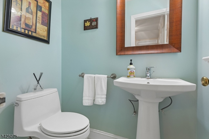 111 Parsonage Hill Road Short Hills, NJ 07078 - Photo 9 of 24