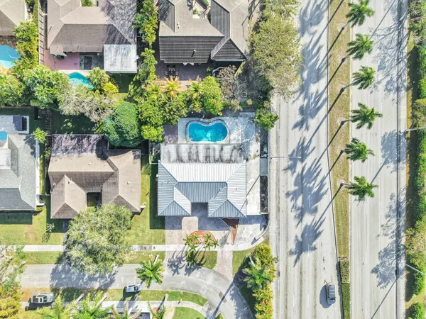 $1,150,000 | 10321 Southwest 116th Avenue, Miami, FL 33176