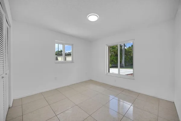 $1,150,000 | 10321 Southwest 116th Avenue, Miami, FL 33176