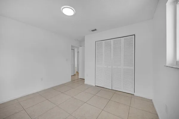 $1,150,000 | 10321 Southwest 116th Avenue, Miami, FL 33176
