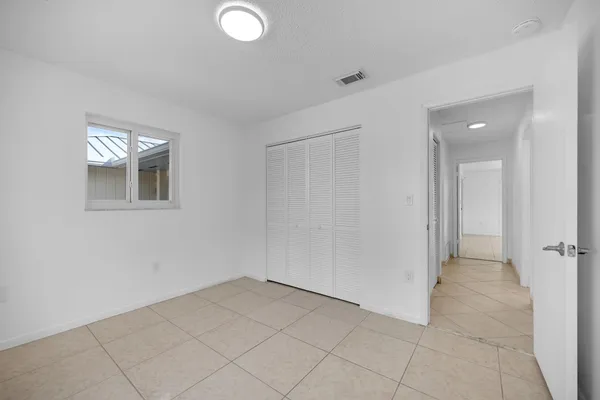 $1,150,000 | 10321 Southwest 116th Avenue, Miami, FL 33176