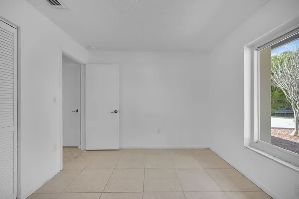 $1,150,000 | 10321 Southwest 116th Avenue, Miami, FL 33176