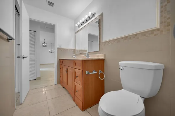$1,150,000 | 10321 Southwest 116th Avenue, Miami, FL 33176