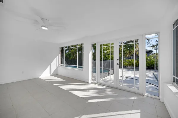 $1,150,000 | 10321 Southwest 116th Avenue, Miami, FL 33176