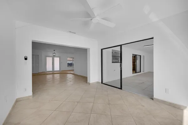 $1,150,000 | 10321 Southwest 116th Avenue, Miami, FL 33176