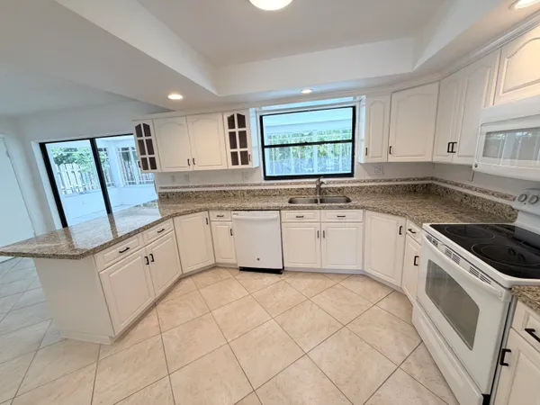 $1,150,000 | 10321 Southwest 116th Avenue, Miami, FL 33176