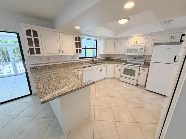 $1,150,000 | 10321 Southwest 116th Avenue, Miami, FL 33176