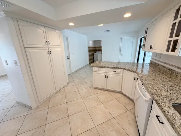 $1,150,000 | 10321 Southwest 116th Avenue, Miami, FL 33176