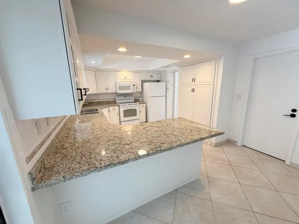 $1,150,000 | 10321 Southwest 116th Avenue, Miami, FL 33176