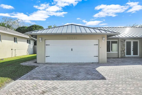 $1,150,000 | 10321 Southwest 116th Avenue, Miami, FL 33176