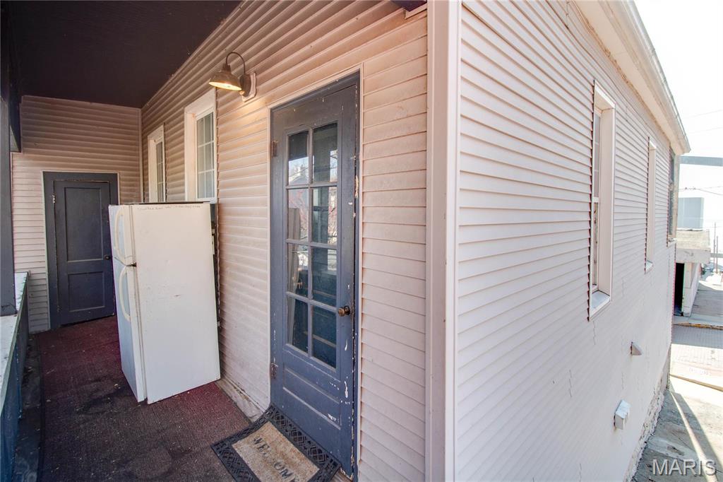 314 West 4th Street Alton, IL 62002 - Photo 8 of 33