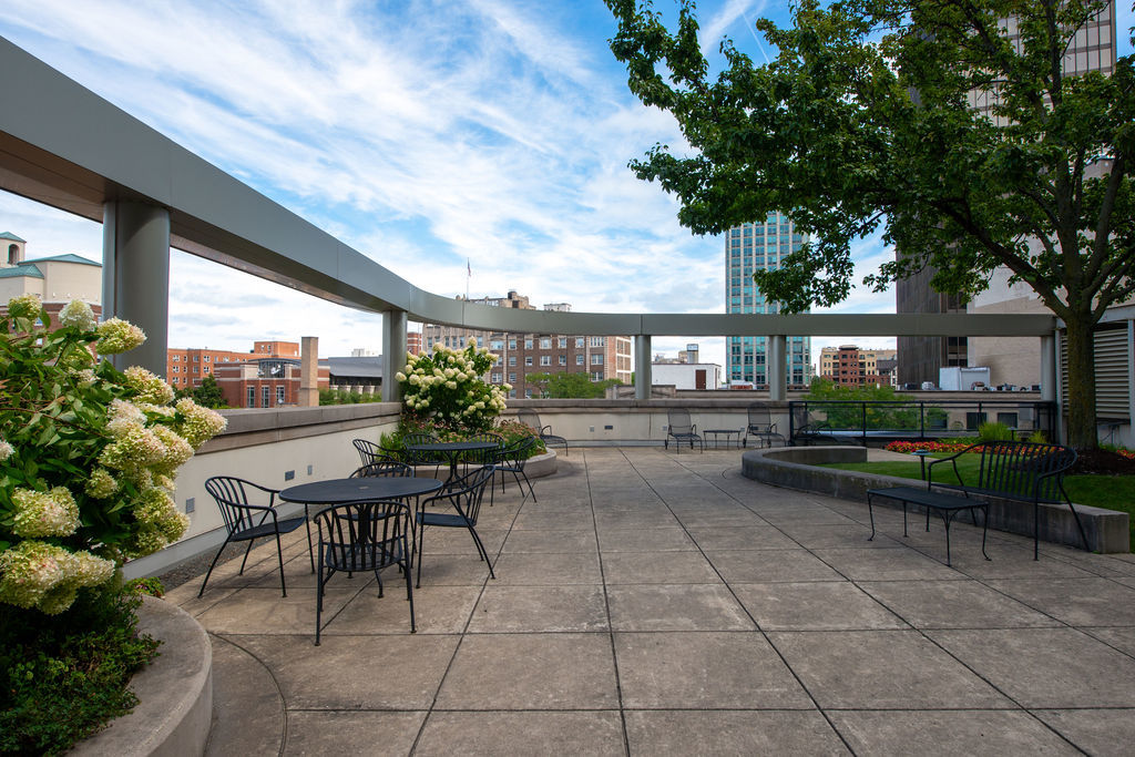 807 Davis Street, Unit 1907 Evanston, IL 60201 - Photo 20 of 20 a outdoor space with lots of table and chairs