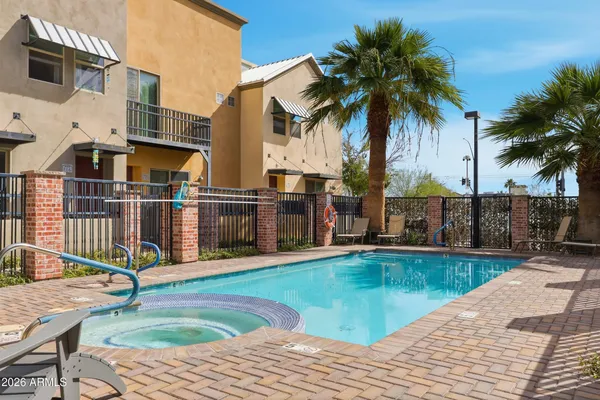 $399,000 | 1406 West Main Street, Unit 102, Mesa, AZ 85201
