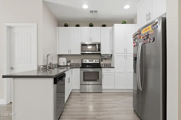 $399,000 | 1406 West Main Street, Unit 102, Mesa, AZ 85201