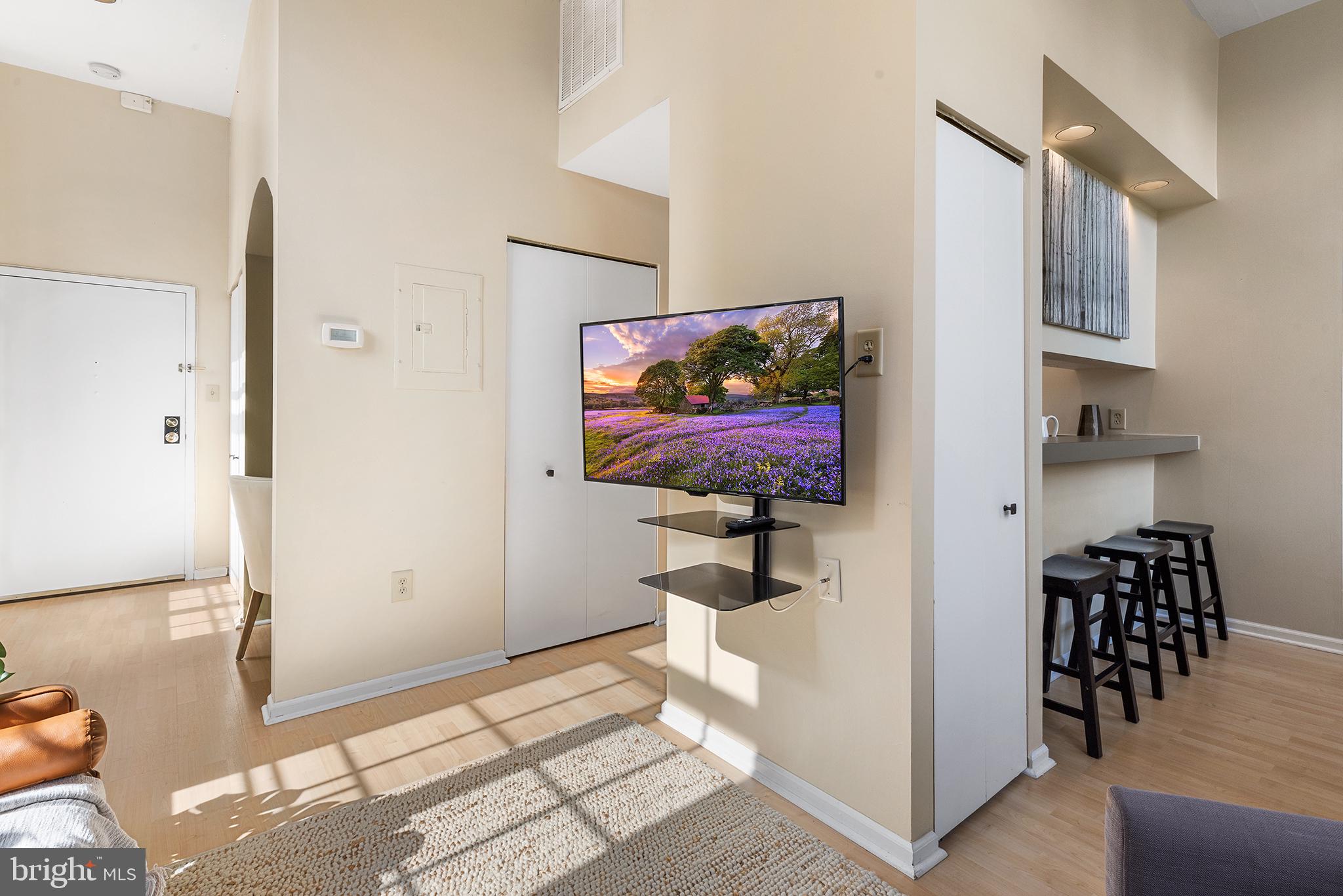 1601 Spring Garden Street, Unit 207 Philadelphia, PA 19130 - Photo 10 of 27