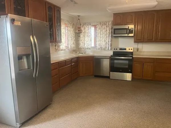 $330,000 | 721 West 33rd Street, Scottsbluff, NE 69361