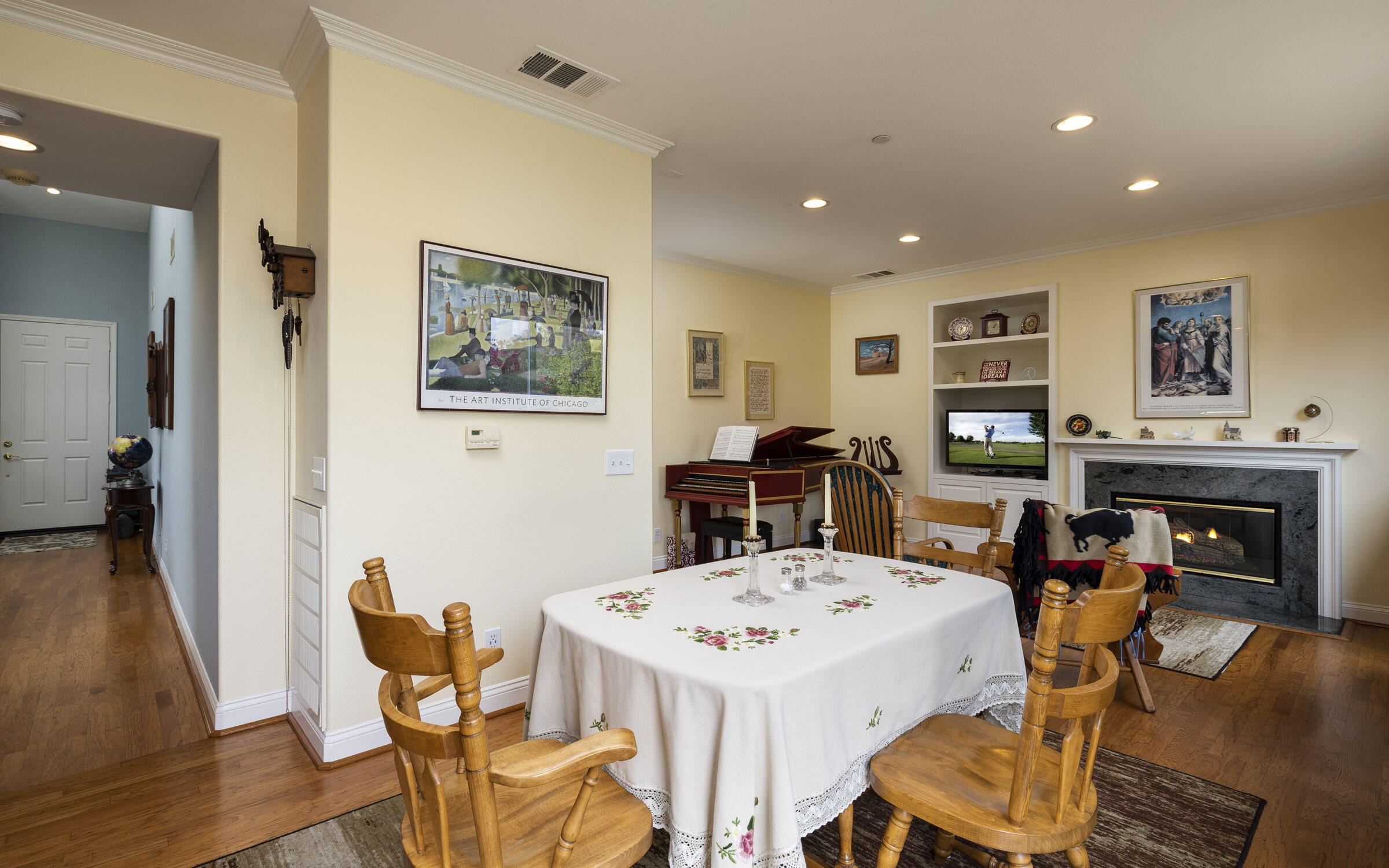 544 Fireside Lane Goleta, CA 93117 - Photo 7 of 21 544 Fireside Lane_0009