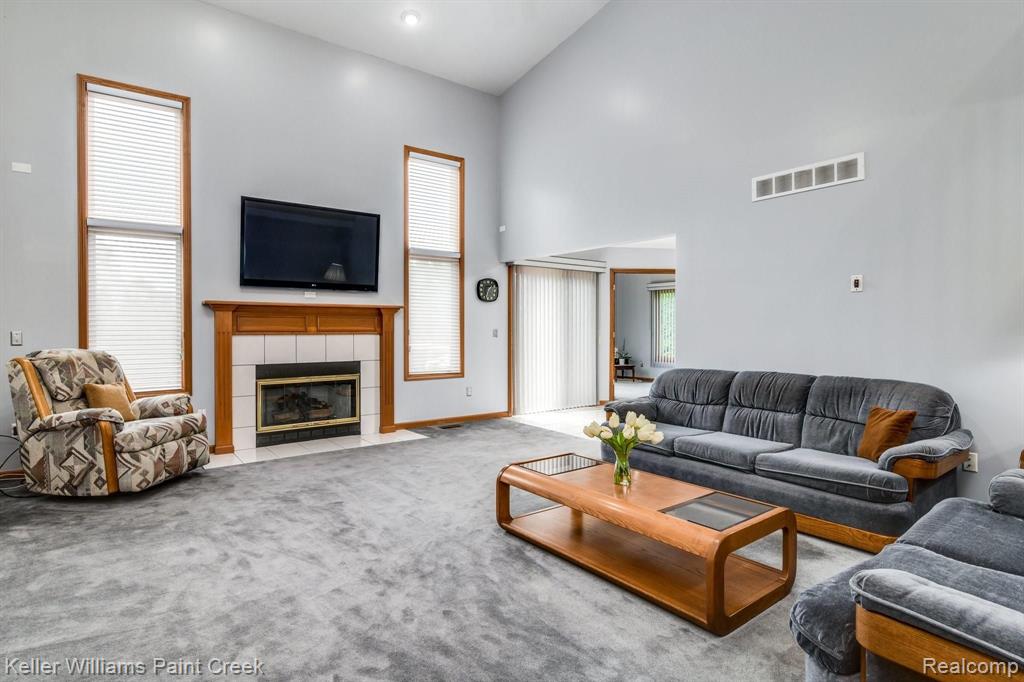 964 Norcross Drive Rochester Hills, MI 48307 - Photo 9 of 31