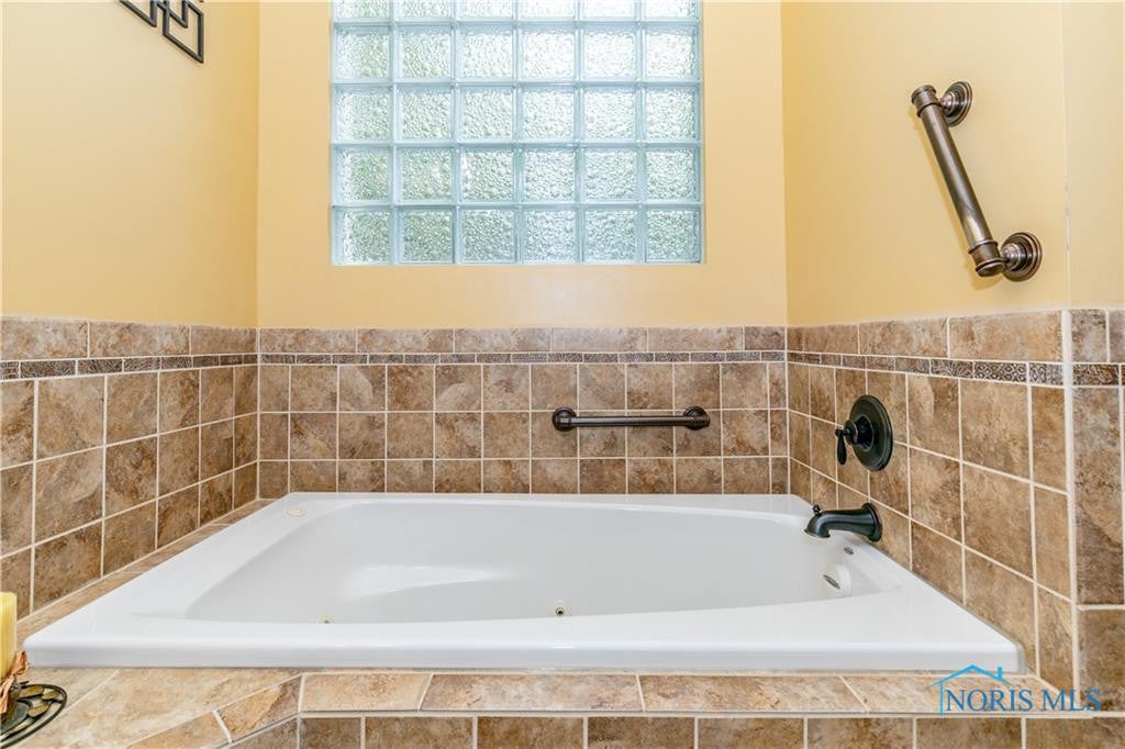 1131 Craig Road Maumee, OH 43537 - Photo 28 of 50 Gallery Image 28