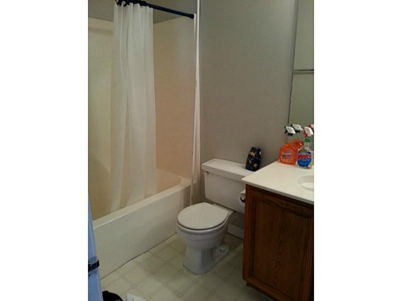 1723 Kings Row Slidell, LA 70461 - Photo 12 of 18 Gallery Image 12