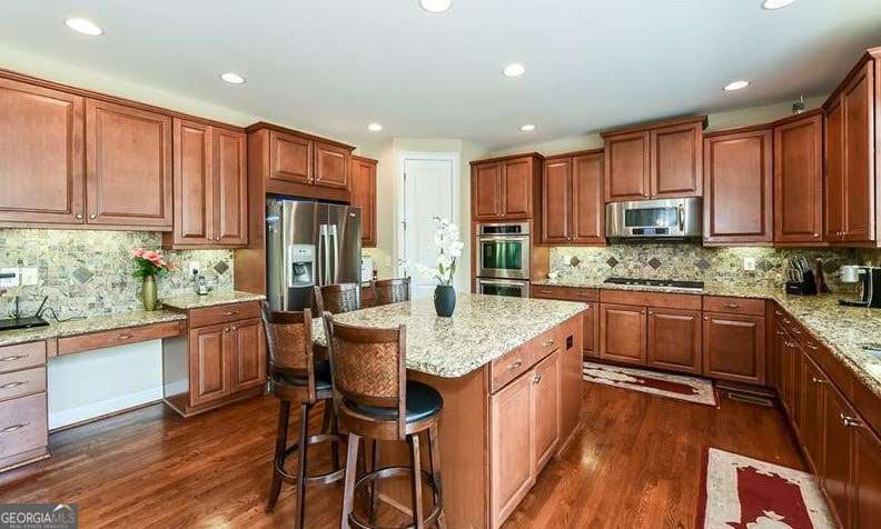 4613 Wigley Estates Road Marietta, GA 30066 - Photo 8 of 31