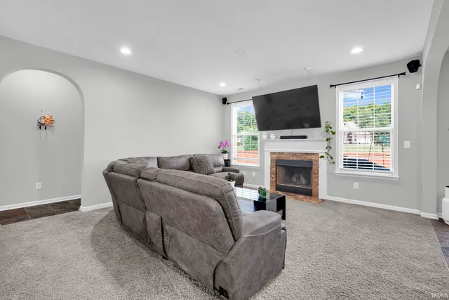 $525,000 | 5368 West Stonewood Drive, Bloomington, IN 47403