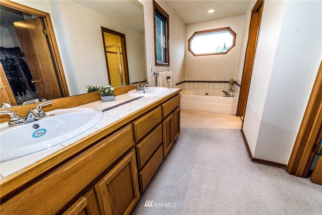 18120 132nd Place Southeast Renton, WA 98058 - Photo 18 of 20 Gallery Image 18