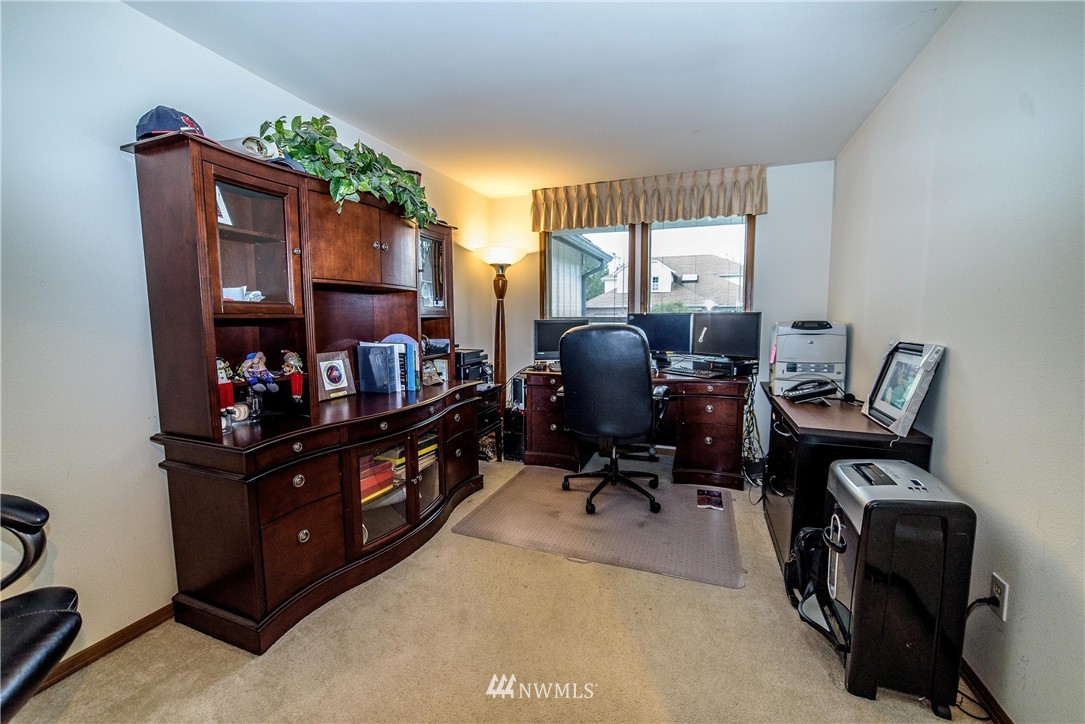 18120 132nd Place Southeast Renton, WA 98058 - Photo 19 of 20 Gallery Image 19