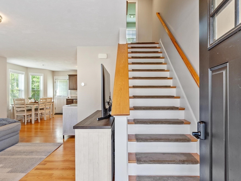 87 Riley Road, Unit 87 Tyngsborough, MA 01879 - Photo 10 of 28